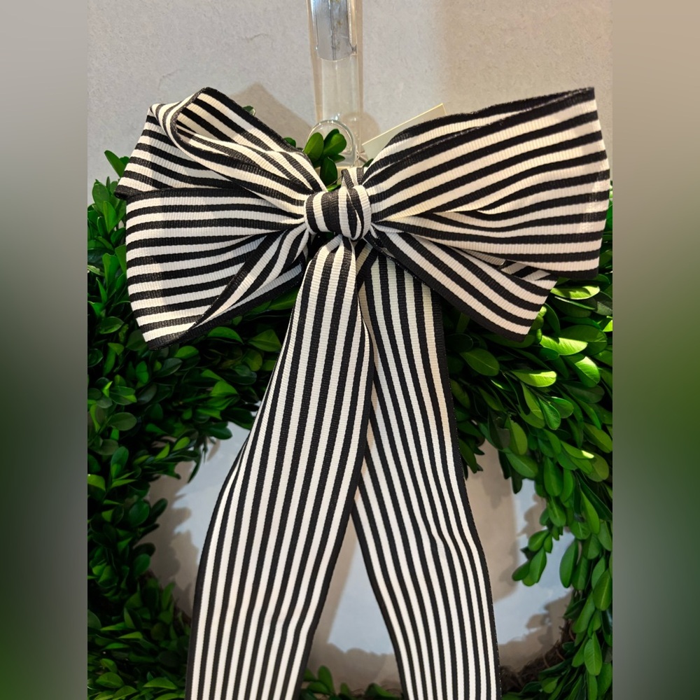 Striped Black and White Bow Holiday Wreath